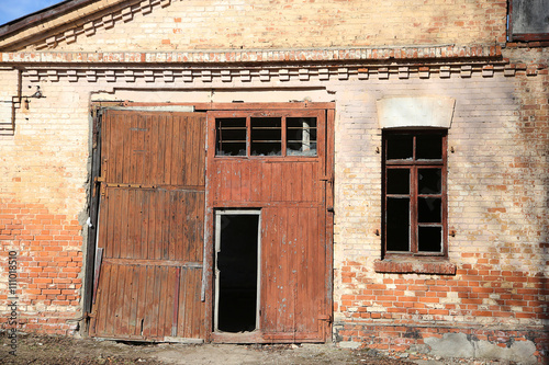 abandoned building from red brick © sociopat_empat
