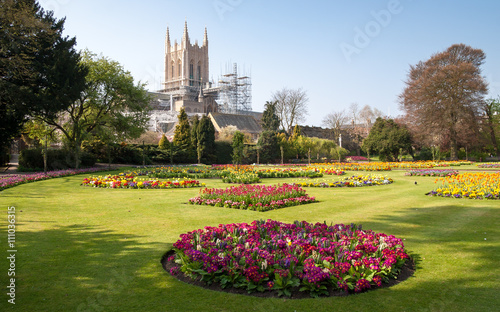 Fotografi A view of Bury St.Edmunds cathedral being restored
