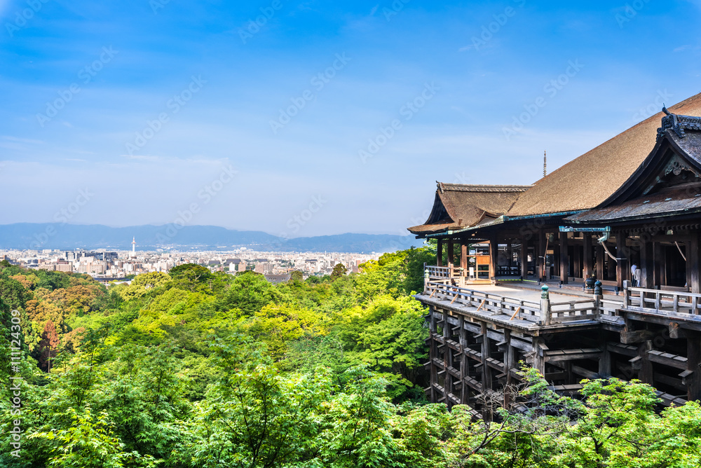 Naklejka premium Świątynia Kiyomizu w Kioto