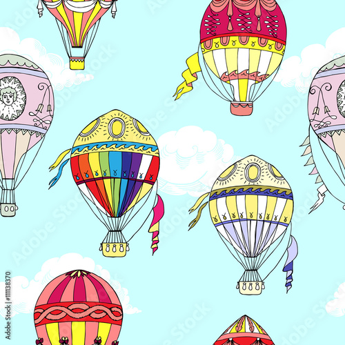 Seamless pattern with clouds and hot air ballons