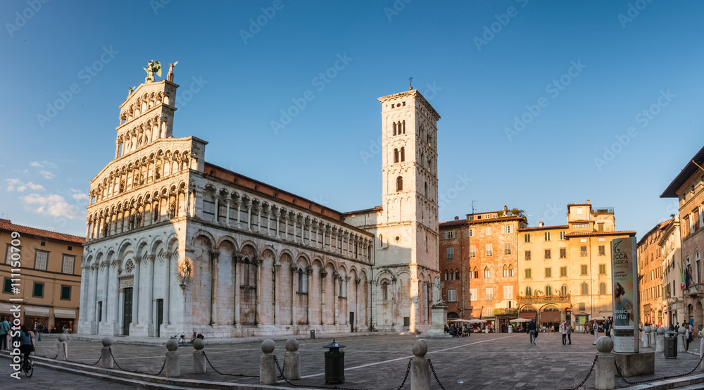 Fototapeta premium Lucca, Italy, the Cathedral of Saint Michele