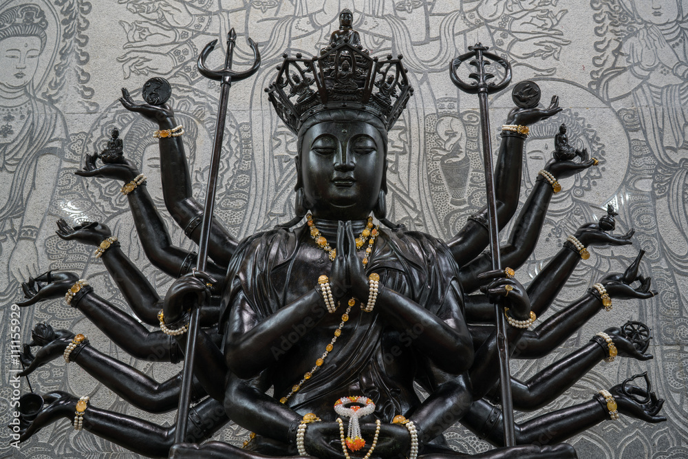 Statue at Wat Viharasien Temple, Pattaya, Thailand/ A famous attraction in Pattaya, Thailand Statue at Wat Viharasien Temple, Pattaya, Thailand/ A famous attraction in Pattaya, Thailand