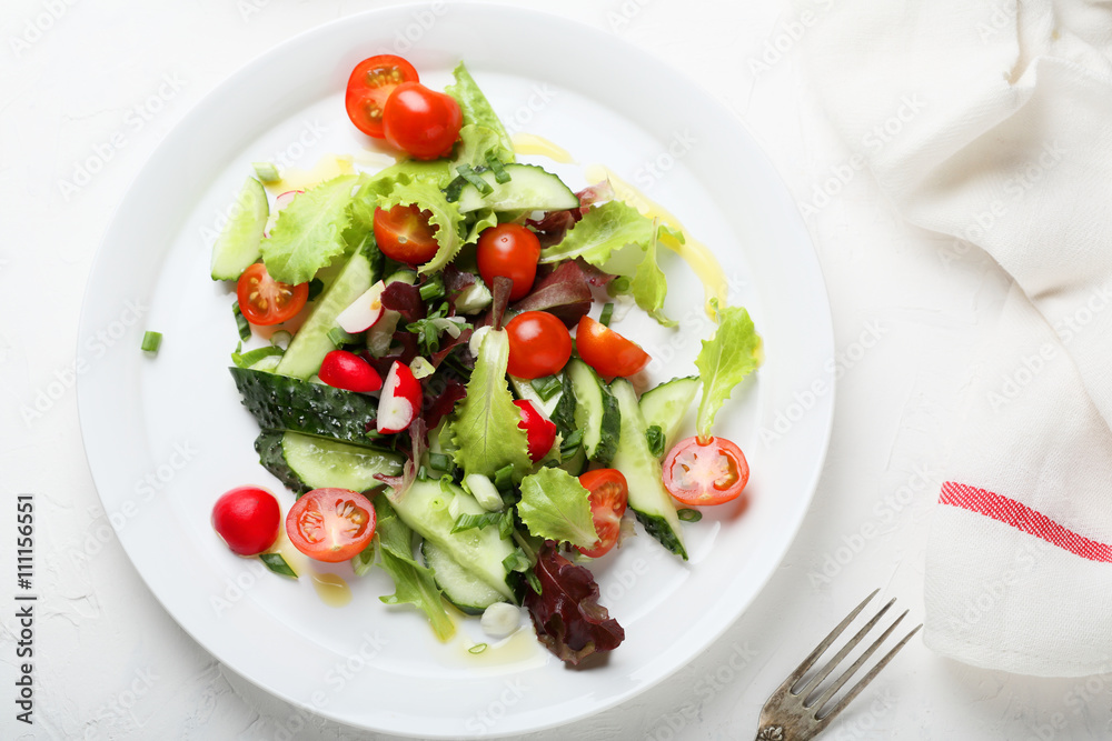 vegetables salad for healthy eating