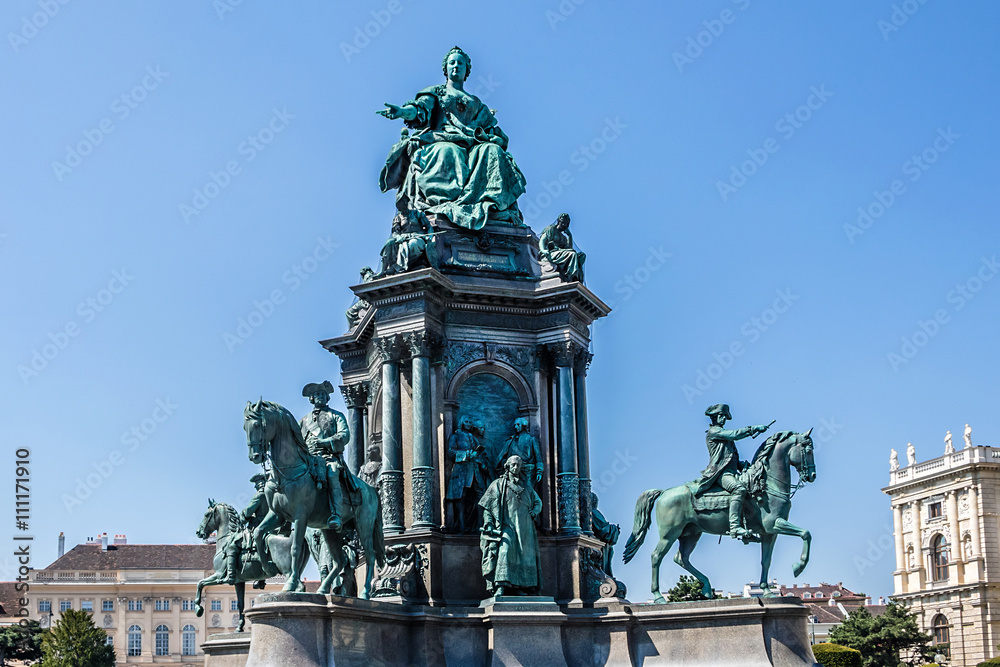 Obraz premium Maria Theresia Monument, in Vienna, Austria.