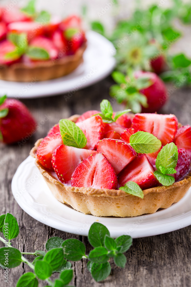 Small Strawberry Pie Small Strawberry Pie