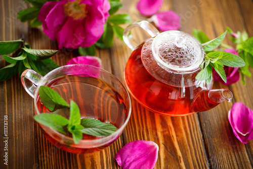 fresh tea with rosehip  photo