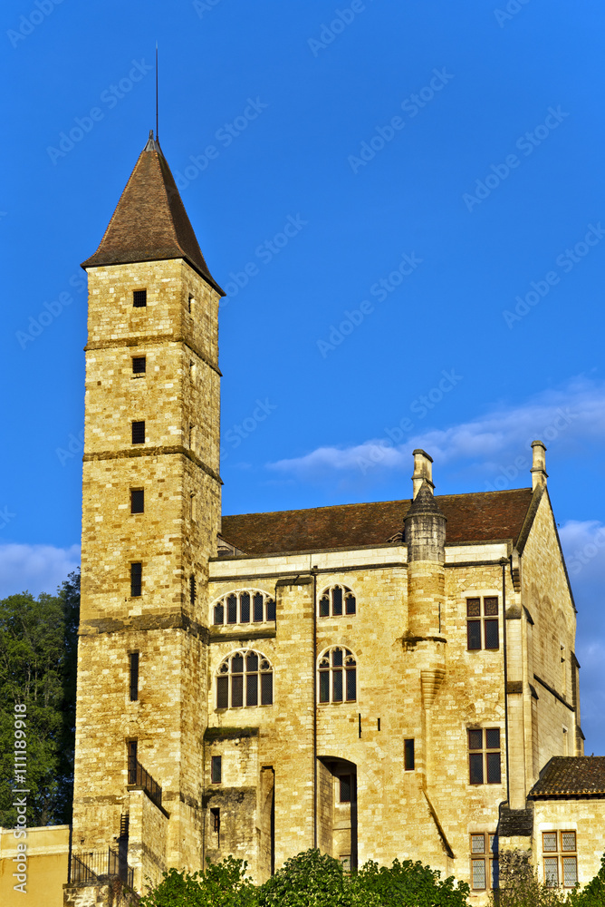 Armagnac Tower in Auch