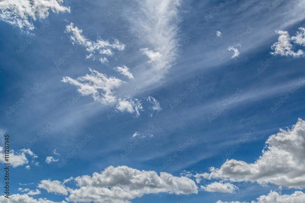 Fototapeta premium Veil clouds, feather clouds, heap clouds and blue sky