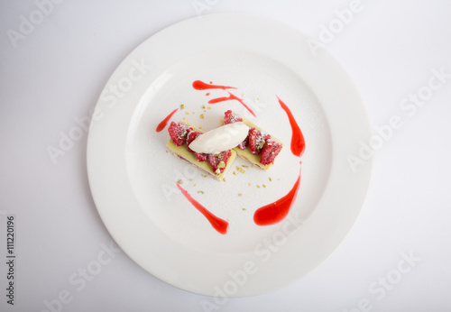 Raspberry dessert cake