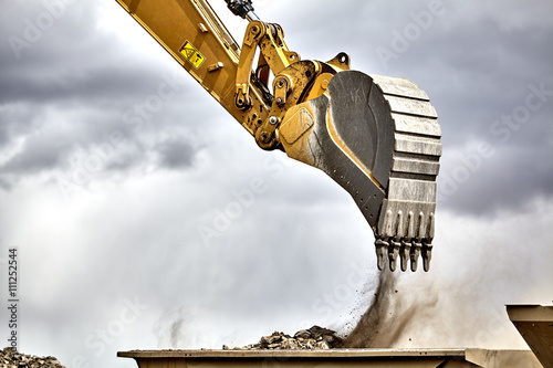 Construction industry excavator with portable quarry machine clo