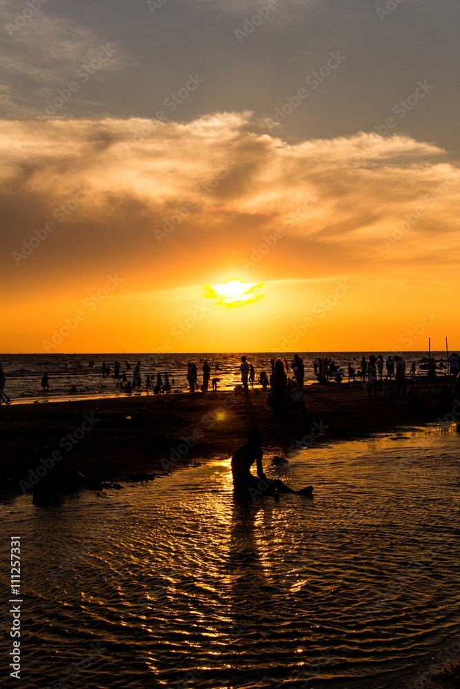 Obraz premium sunset at Bangsean beach,Chonburi,Thailand