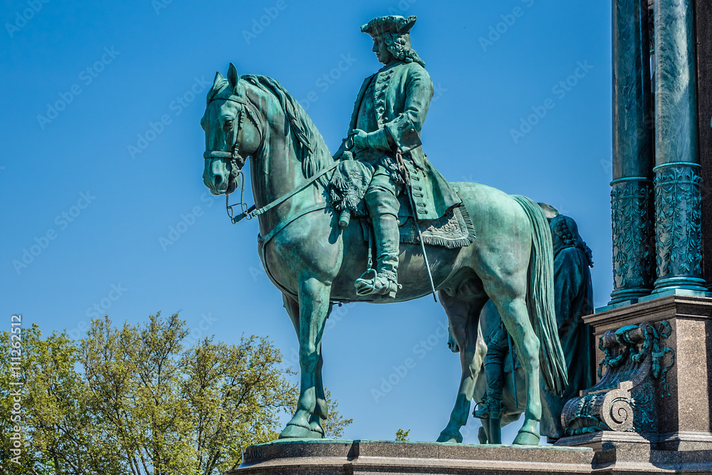 Maria Theresia Monument, in Vienna, Austria. Maria Theresia Monument, in Vienna, Austria.