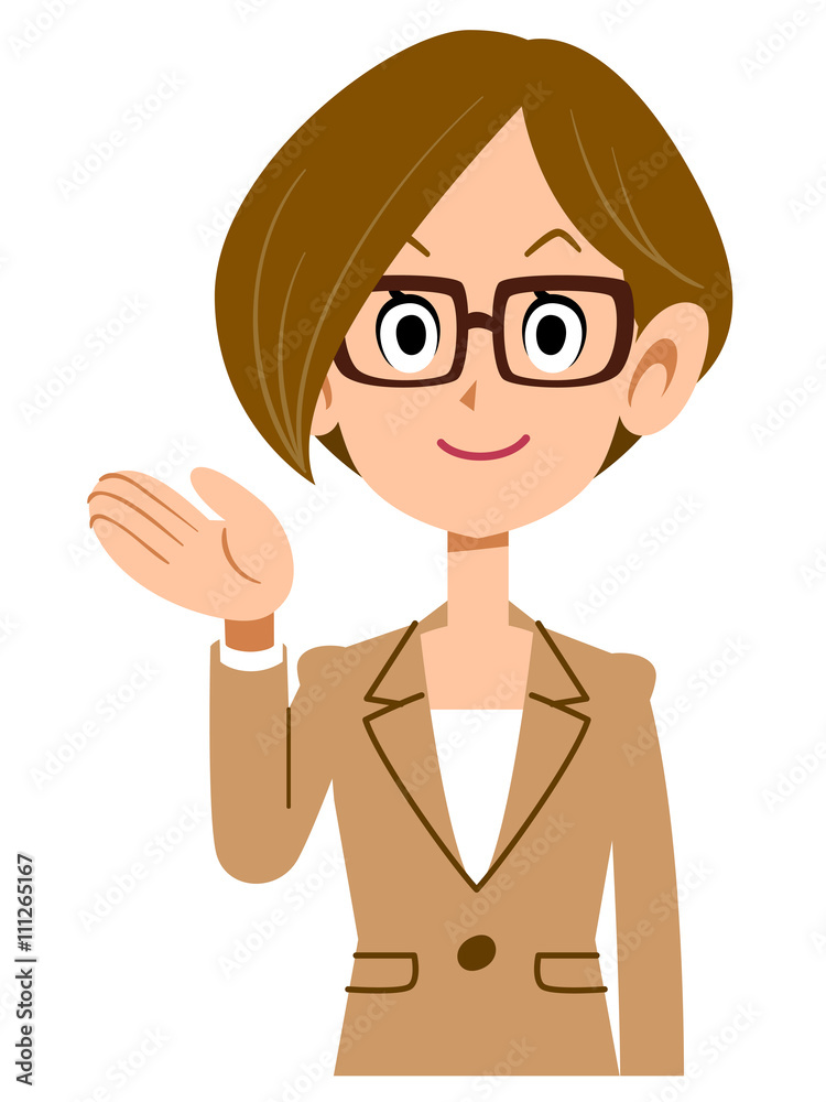眼鏡をかけてスーツを着た女性が紹介する
眼鏡をかけてスーツを着た女性が紹介する