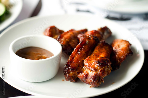 Hot Meat Dishes - Grilled Chicken Wings