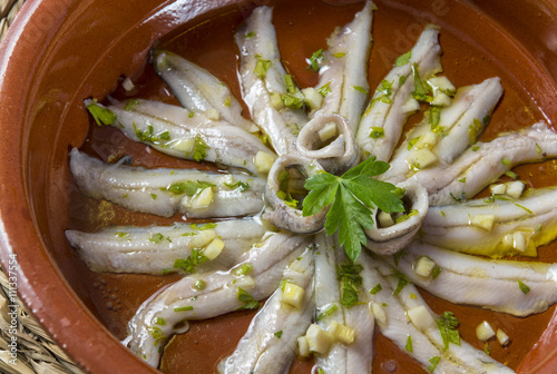 Detalle de anchoas marinadas photo