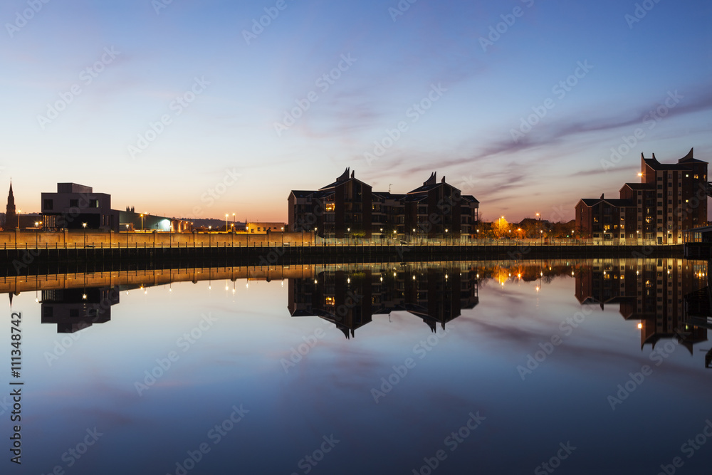 Fototapeta premium Belfast architecture along River Lagan