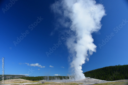 Old Faithful Geyser erupt at yellowstone national park