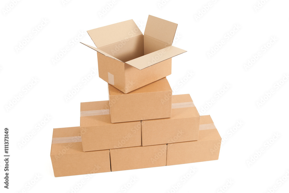 Wo Bekomme Ich Große Kartons Her Kartons Stock-Foto | Adobe Stock