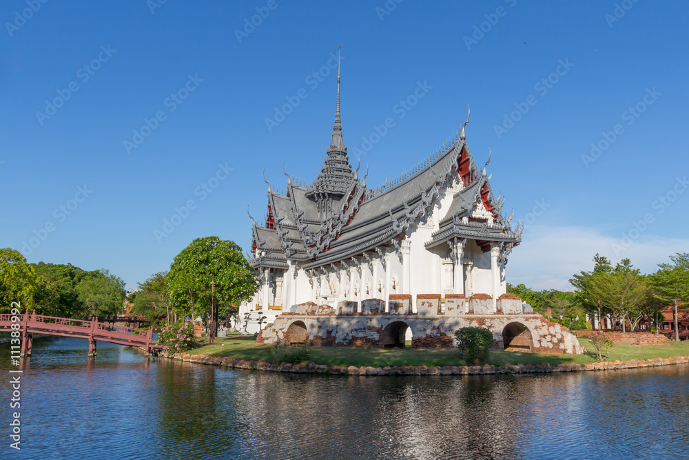 Fototapeta premium Sanphet Prasat Palace in Ancient City, Samutprakan Thailand