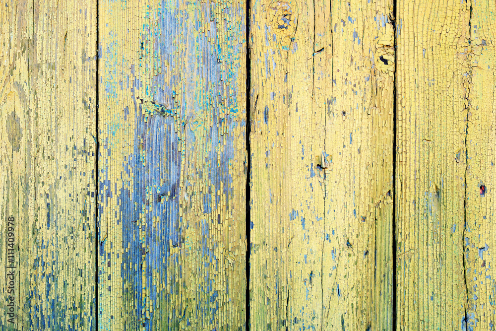 Naklejka premium Wooden texture with scratches and cracks