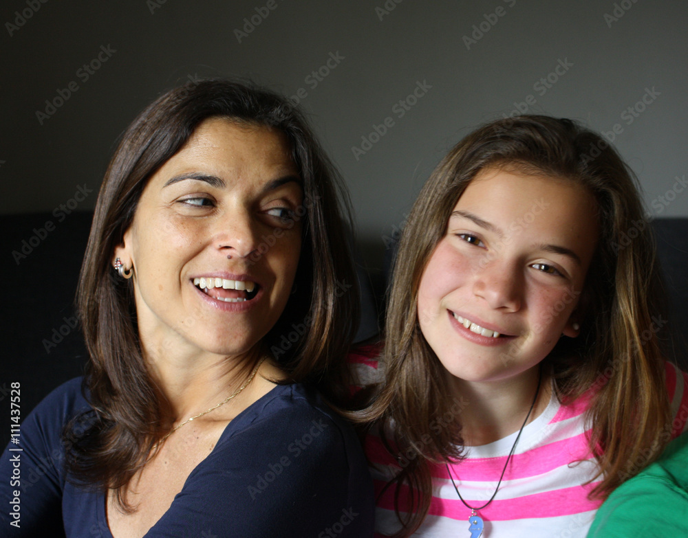 MAMMA E FIGLIA MAMMA E FIGLIA
