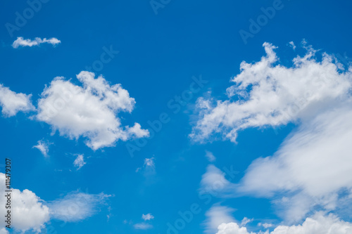 Fototapeta Naklejka Na Ścianę i Meble -  Cloudy blue sky cloudscape
