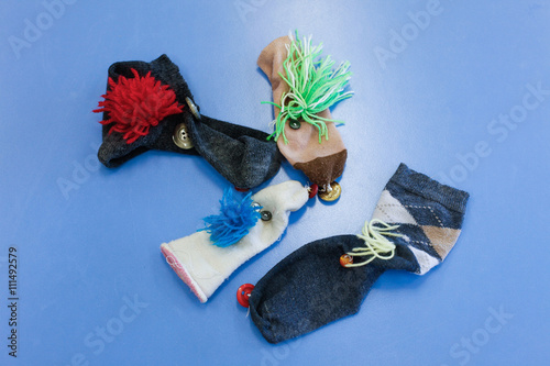 Obraz na płótnie Do-it-yourself hand and finger puppets w salonie