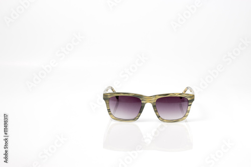 natural color fashion sun glasses with purple lens