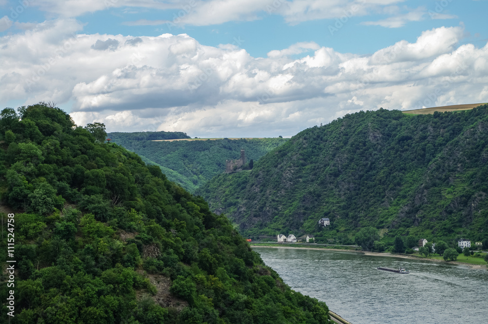 View to Rhine and Burg Maus Castle, St. Goarshausen, Rhineland-Palatinate, Germany