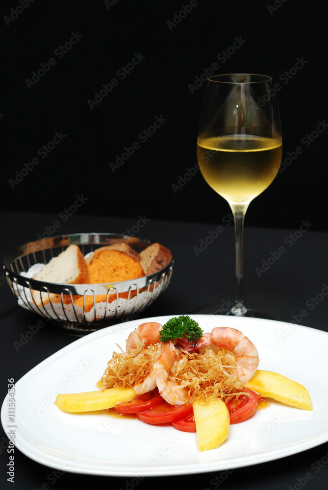 Cook Shrimp with Mango