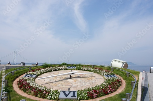 明石海峡大橋　花時計