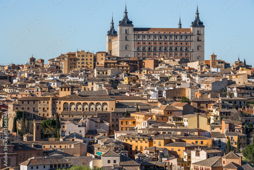 Vista del Alcázar de Toledo, Castilla-La Mancha (España)
