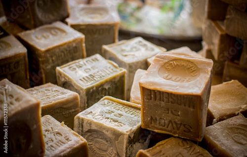 cubes de savon de marseille photo