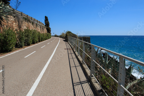 Foto pista ciclabile a San Lorenzo al mare - Liguria