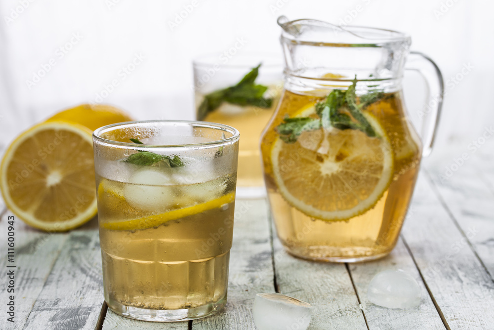 Lemonade with fresh lemon and mint Lemonade with fresh lemon and mint