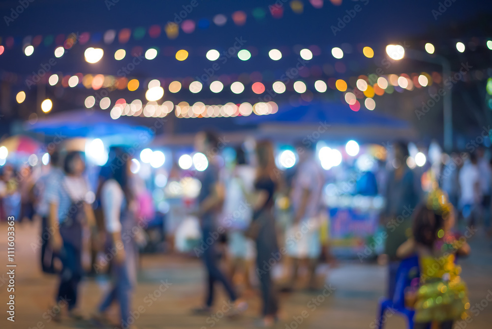 Obraz premium blurred night market walking street in Thailand