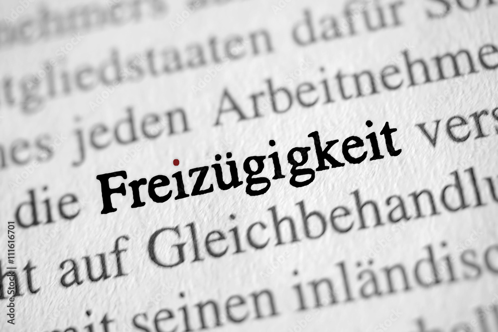 Freizügigkeit - schwarz weiß Text