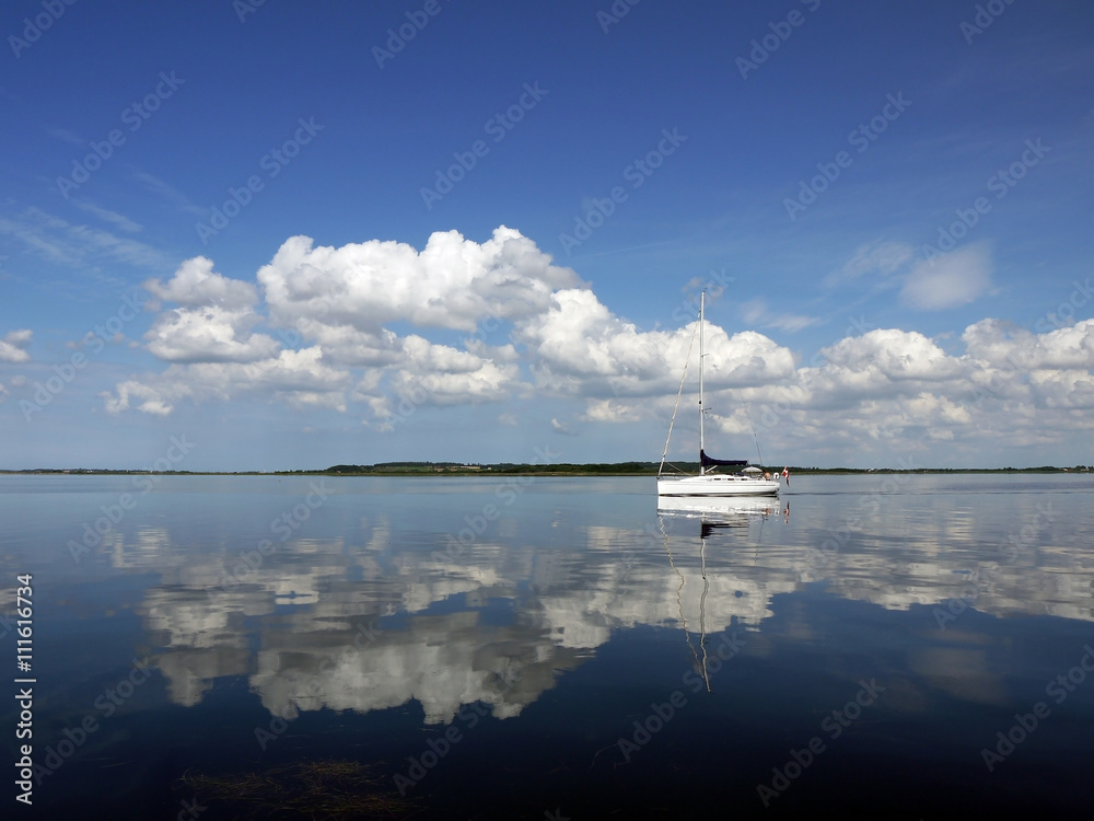 Fototapeta premium Spiegelung im Limfjord