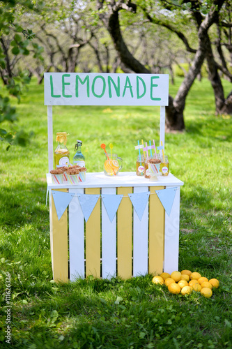 lemonade stand