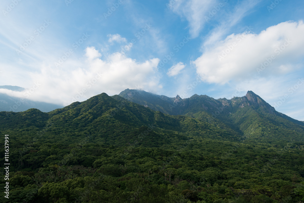 Obraz premium 尾之間三山