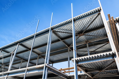 Fotografija Under construction. Steel beams and decking