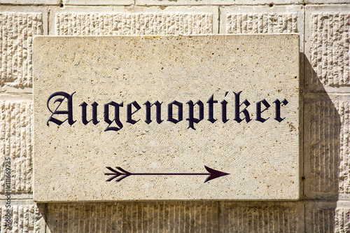 Schild 88 - Augenoptiker photo