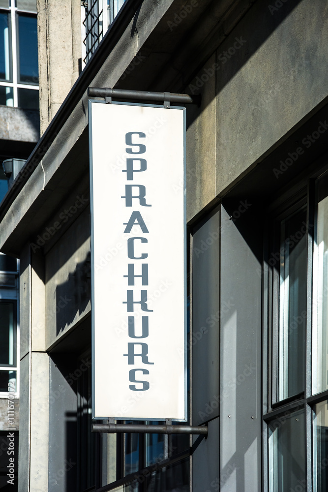 Fototapeta premium Schild 73 - Sprachkurs