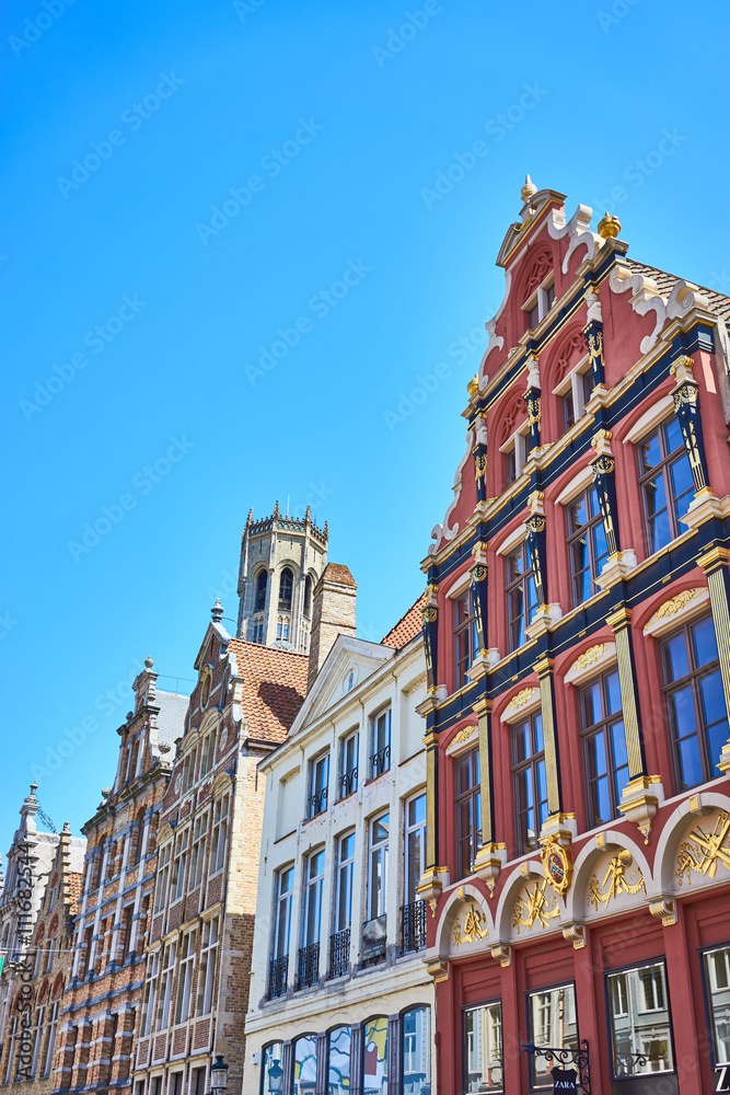 Obraz premium Beautiful old facades of Bruges / Historic old town in Belgium