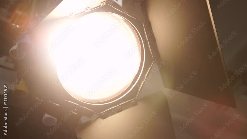 In studio a searchlight with frenela a lens