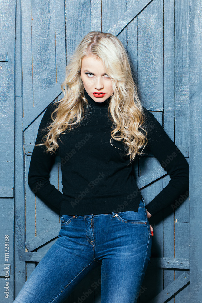 Fototapeta premium Sexy beautiful blonde lady