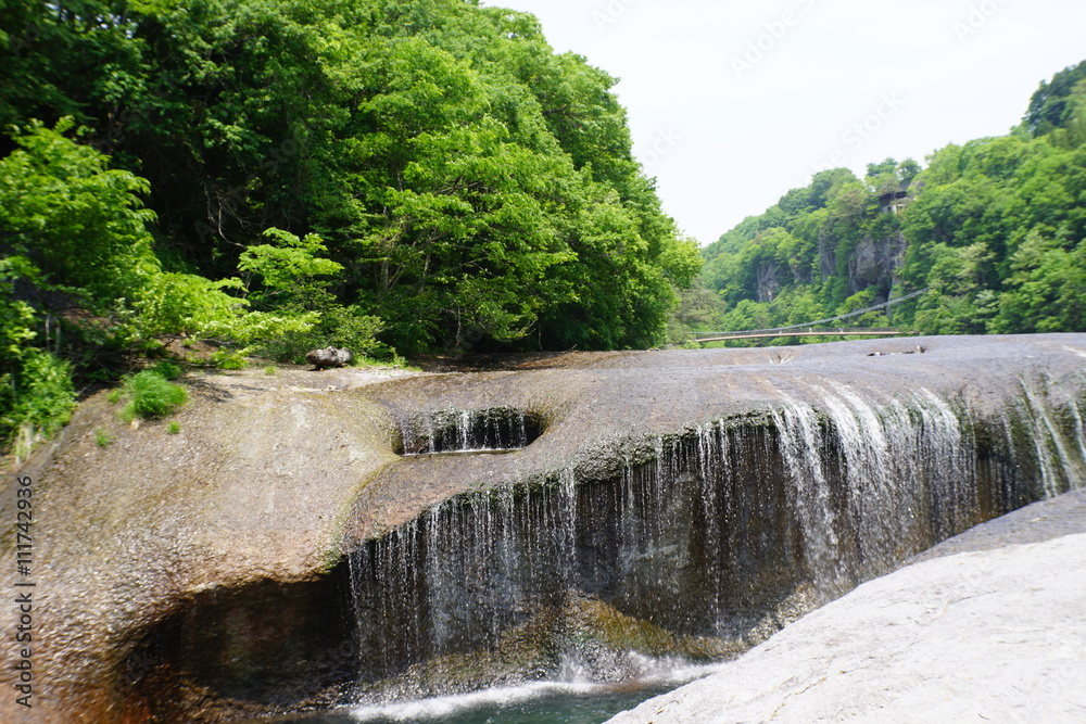 割の滝 日本 川 渓谷 初夏 割の滝 日本 川 渓谷 初夏