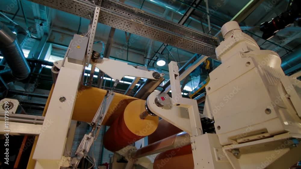 Automatic Machine Production of tape for laminate