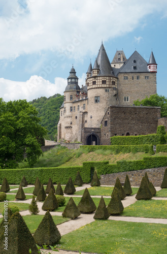 Schloss Bürresheim in der Eifel