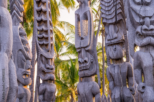 Wooden Hawaiian historical indigenous statues